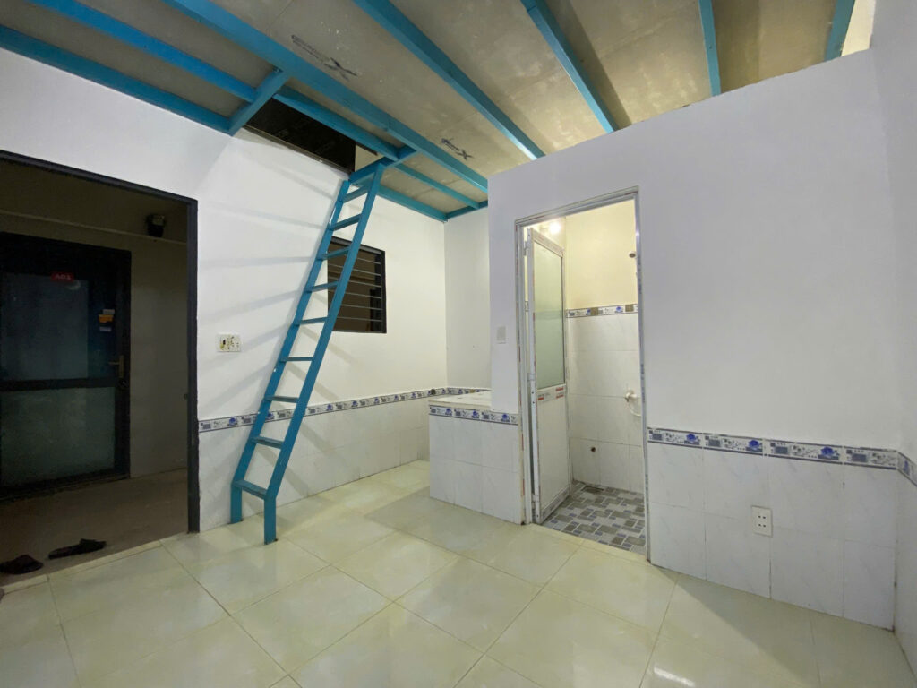 PHÒNG GÁC SUỐT MÁY LẠNH CHIẾN LƯỢC GẦN NGÃ TƯ BỐN XÃ  GIÁ CHỈ TỪ 3TR6