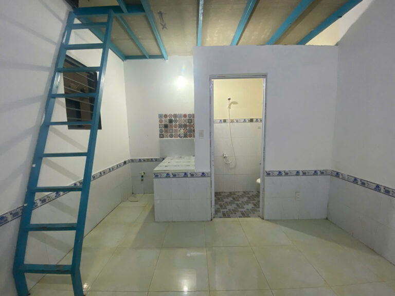 PHÒNG GÁC SUỐT MÁY LẠNH CHIẾN LƯỢC GẦN NGÃ TƯ BỐN XÃ  GIÁ CHỈ TỪ 3TR6