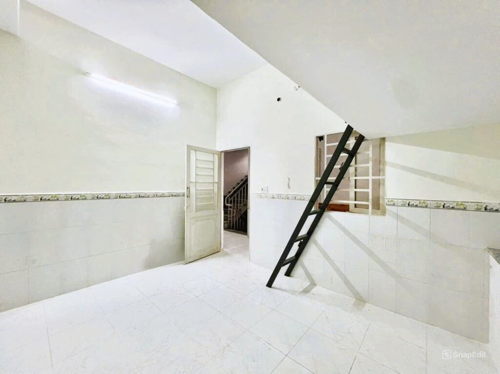 PHÒNG GÁC NGUYỄN THỊ TÚ GẦN NGÃ TƯ GÒ MÂY ,DH CÔNG THƯƠNG