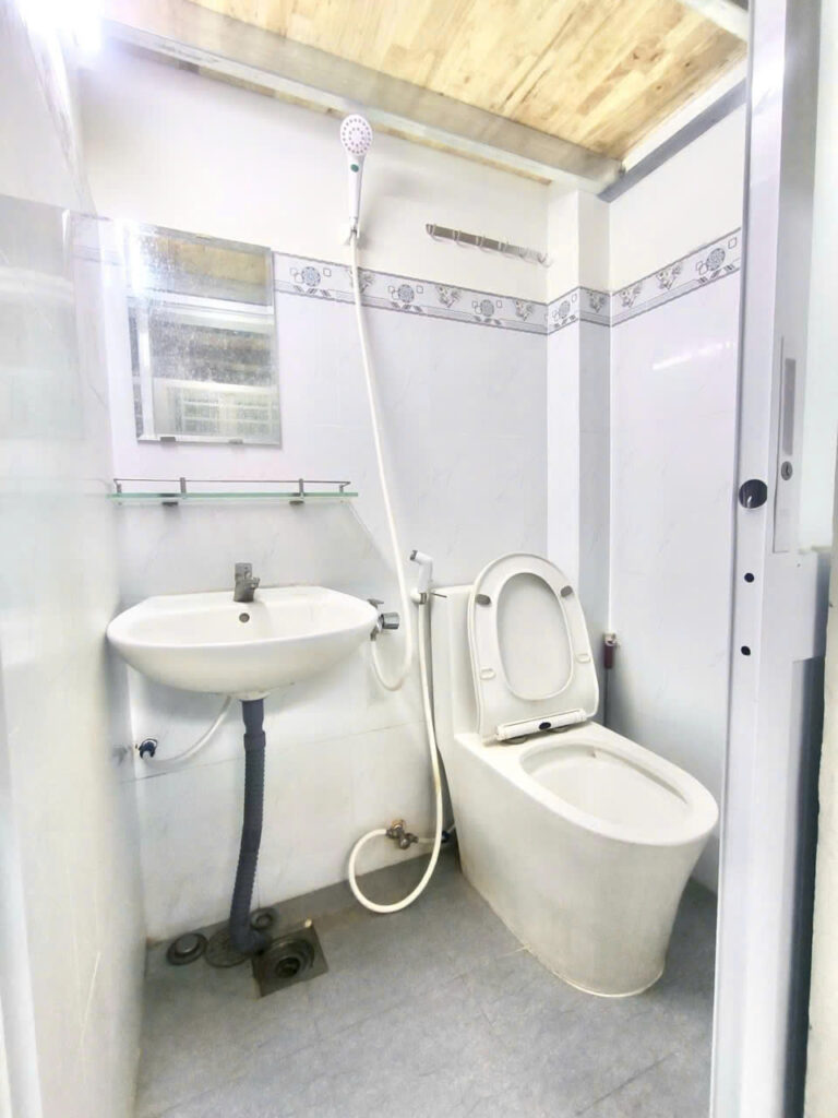 PHÒNG CÓ GÁC MÁY LẠNH  HỒ VĂN LONG GẦN NGÃ TƯ GÒ MÂY ,DH CÔNG THƯƠNG