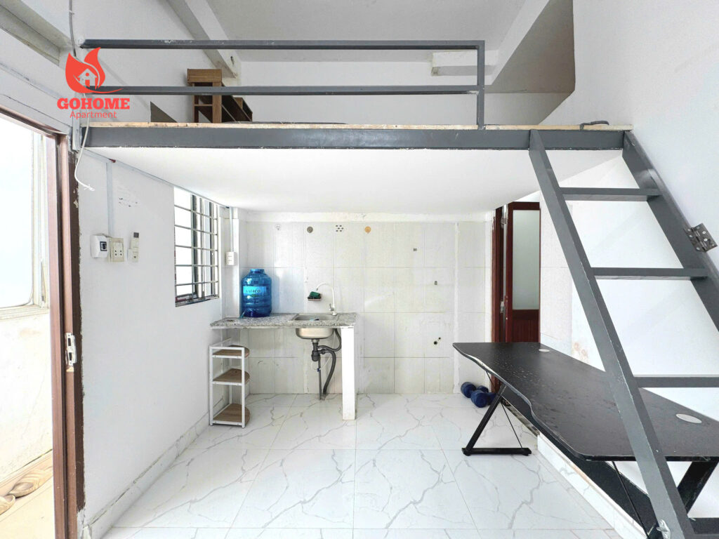 PHÒNG GÁC THOÁNG CỬA SỔ ĐƯỜNG M1 GẦN KCN TÂN BÌNH ,DH CÔNG THƯƠNG
