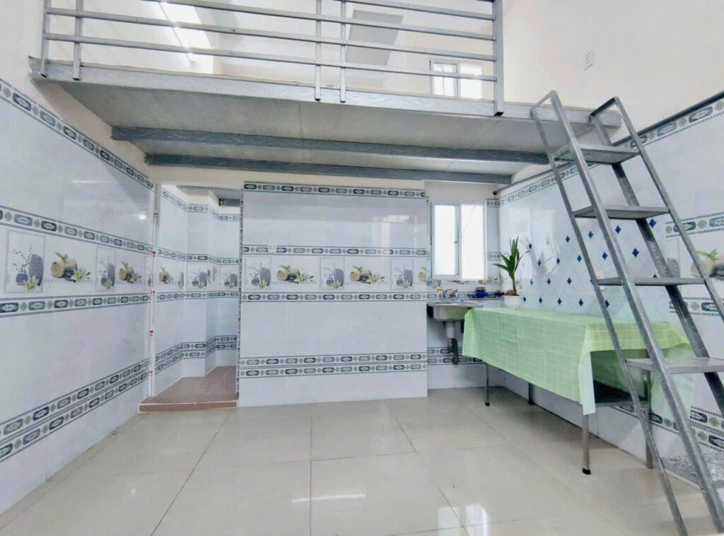 PHÒNG TRỌ GÁC CAO GIÁ RẺ CHỈ TỪ 3TR NGAY ĐƯỜNG PHẠM VĂN BẠCH