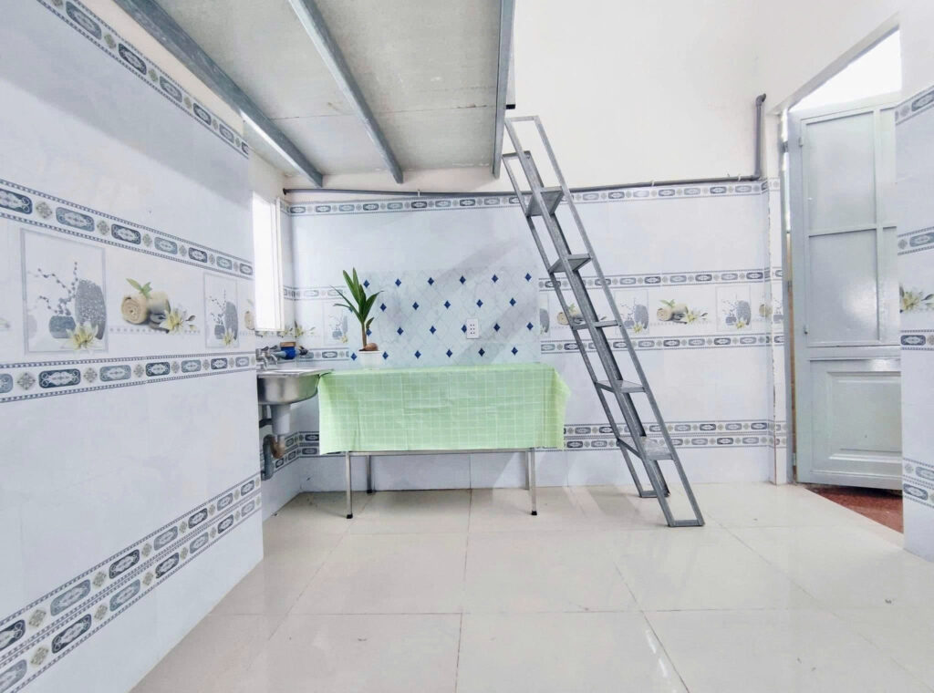 PHÒNG TRỌ GÁC CAO GIÁ RẺ CHỈ TỪ 3TR NGAY ĐƯỜNG PHẠM VĂN BẠCH